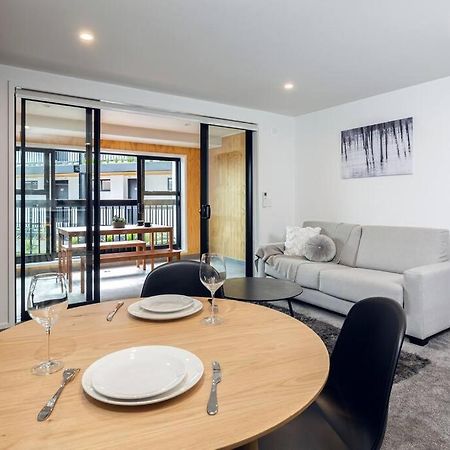 Stellar Central City Apartment - Hagley Park Крайстчерч Екстер'єр фото