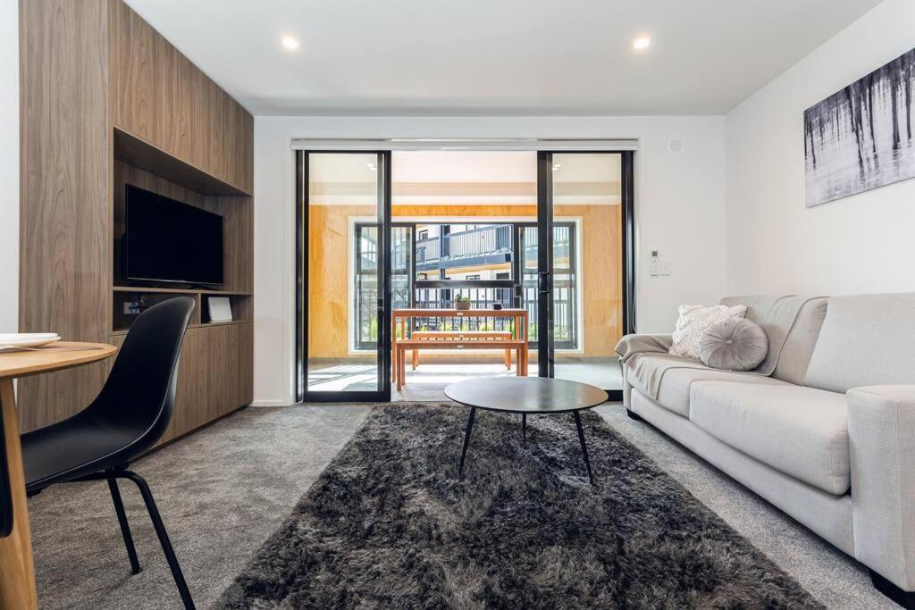 Stellar Central City Apartment - Hagley Park Крайстчерч Екстер'єр фото
